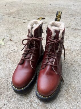 Dr. Martens Women's Burgundy Leather Fur-Lined Lace-Up Boots